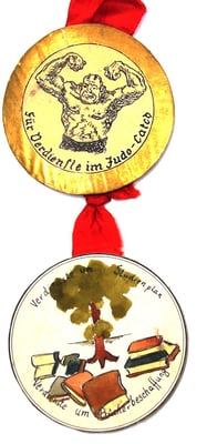  Verdienstorden für sportliche Leistungen und Bücherbeschaffung  (Quelle Latte)