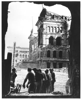 Alle mussten mit anpacken (Quelle TUB)